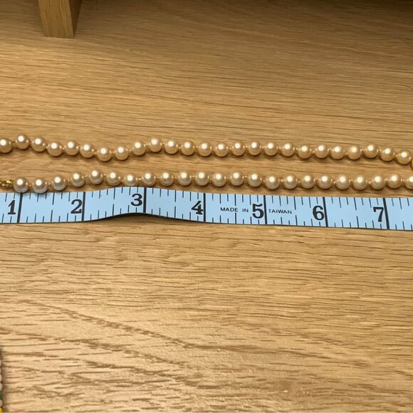 Set of 2 Vintage Neclace. - Picture 6 of 10